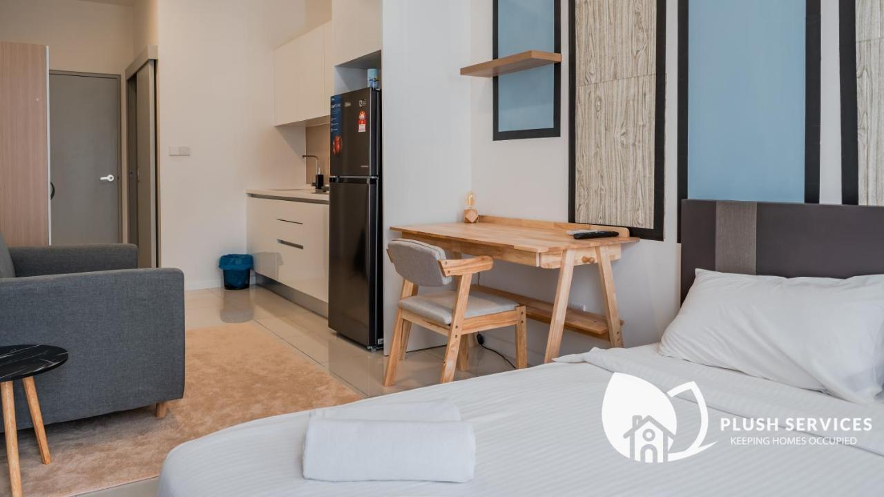 Highpark Suites In Petaling Jaya, Kelana Jaya By Plush Kampong Baharu Sungai Way المظهر الخارجي الصورة